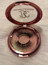 Load image into Gallery viewer, 5D Mink Lashes (Flirty Girl)
